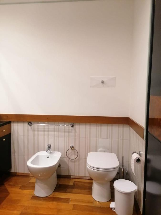 Le Finestre Sugli Ulivi Apartamento Desenzano del Garda Exterior foto